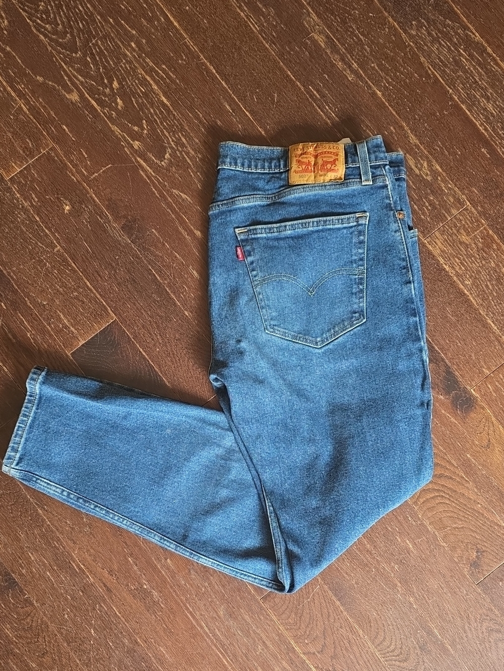 Levi's Men's Medium Blue Straight-Leg Jeans
